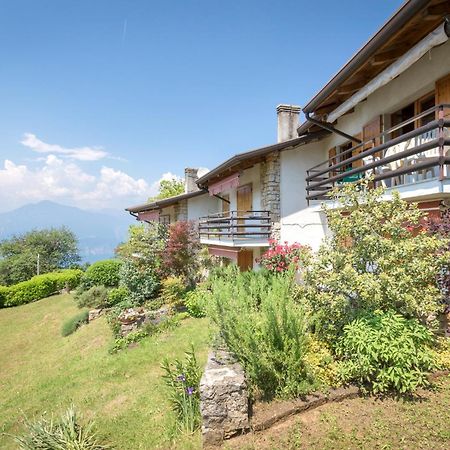 Casa Bella Vista Mit Balkon Apartman San Zeno di Montagna Kültér fotó