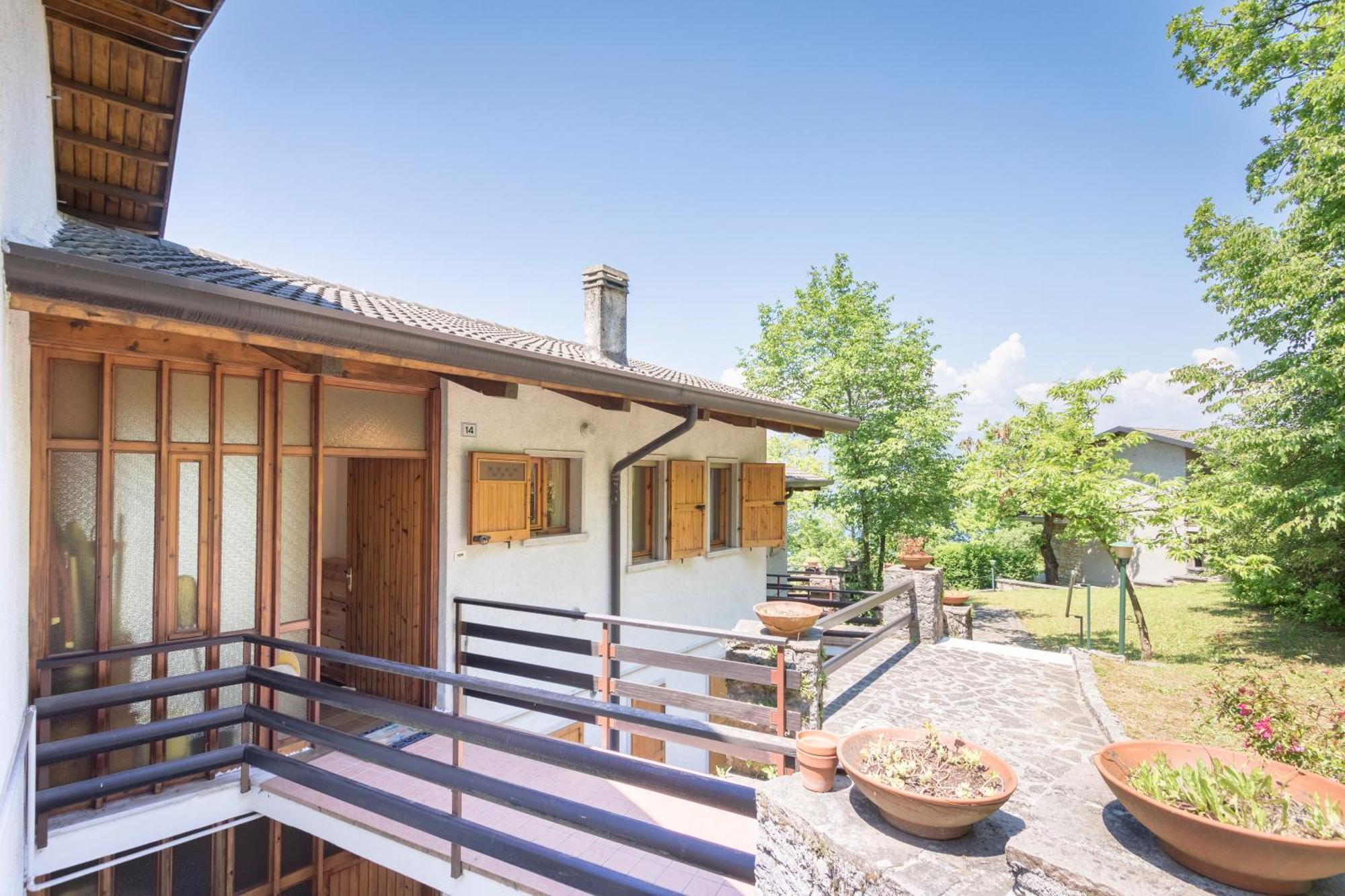 Casa Bella Vista Mit Balkon Apartman San Zeno di Montagna Kültér fotó